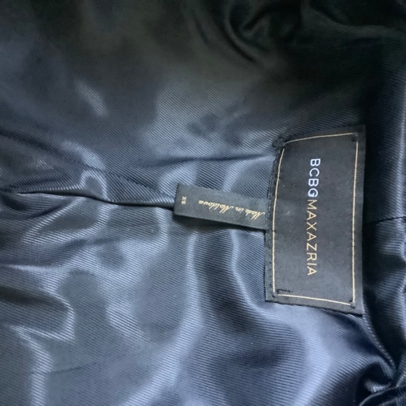BCBG MaxAzria woman’s jacket - Picture 2 of 6